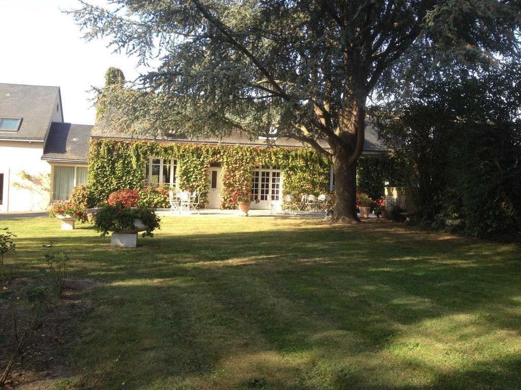 Le Petit Pont Otel Moncé-en-Belin Dış mekan fotoğraf